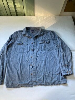 Patagonia Fjord Flannel Shirt | 100% Organic Cotton | Heather Gray